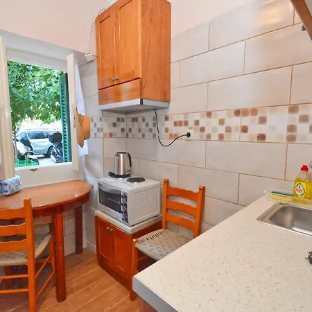 Kampielo Homes - 19th Century Three Level Place * Corfu (city)