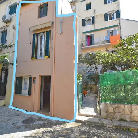 Apartment Kampielo Homes - 19th Century Three Level Place *